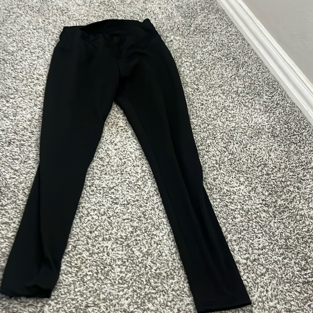 Black leggings